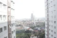 Cozy Studio At Pinewood Apartment Near Unpad Jatinangor Hotel di Jatinangor