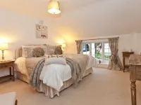 Littlebeck Warren Hotels in Workington