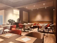 普拉多飯店 住宿飯店