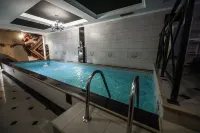 Garni Hotel Dash - Pools
