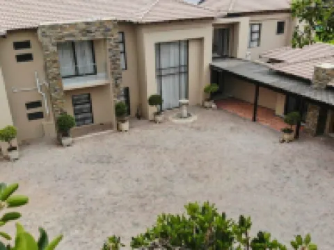 Letsatsing Lodge Hotels in Rustenburg