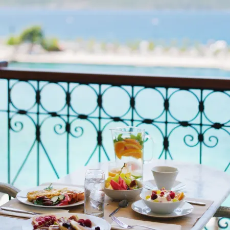 Karalis City Hotel