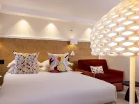 Hotel Elysees 8 Hotels near Place de la Concorde