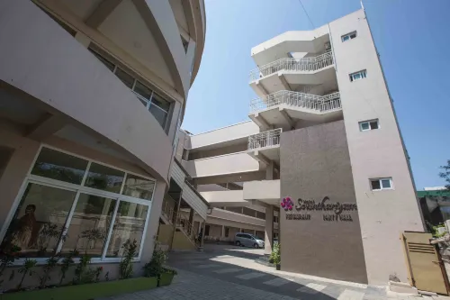 Hotel Sownthariyam Hotels in Palani