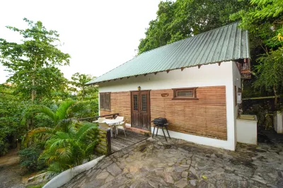克拉夫弗德生態山林小屋 住宿飯店