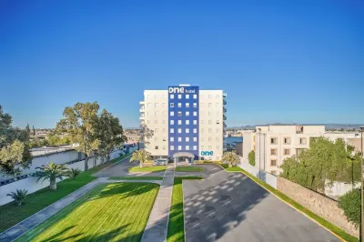 One San Luis Potosi Glorieta Juarez Hotel dekat Bandara Internasional Ponciano Arriaga