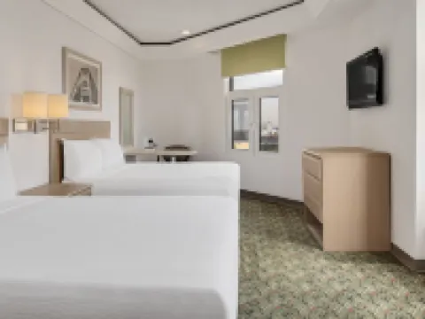 Hotel Monterrey Macroplaza โรงแรมใกล้มาโครพลาซ่า