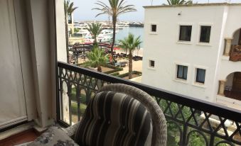 Marina View Apartment