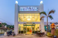 Kanchanaburi City Hotel Hotel in zona Wat Tham Charoentham
