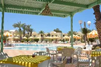 Hotel Venice Beach- Families and Couples Only - pantai