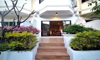 Sila Pool Villa