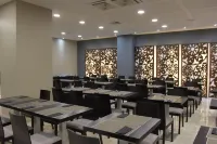 格拉納達城市夢幻酒店 - 早餐