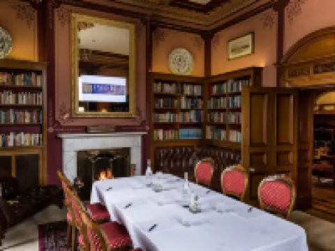 Palé Hall Hotels in Bala