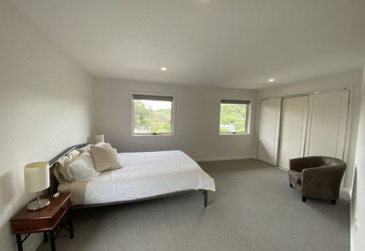 숙소 근처 해변 전경