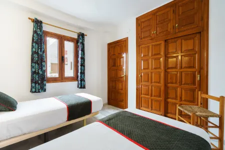 OYO佩佩·梅薩公寓