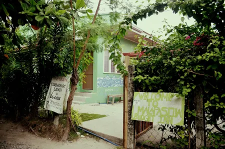 Malapascua Budget Inn Mbi Dive Center