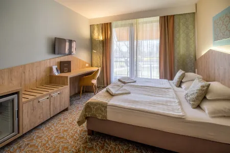 Hotel Margareta Отели в г. Csopak