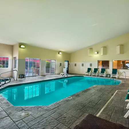 Oxford Suites Hermiston