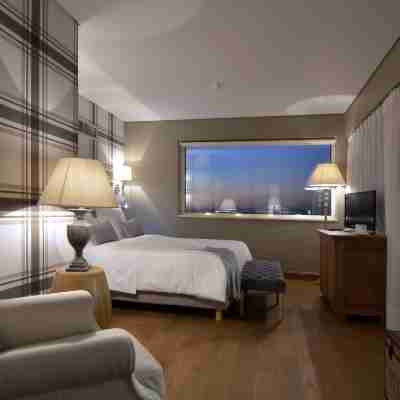 Sea View Cityscape Hotel Rooms