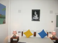 Anuhas Airport Villas - Balkon