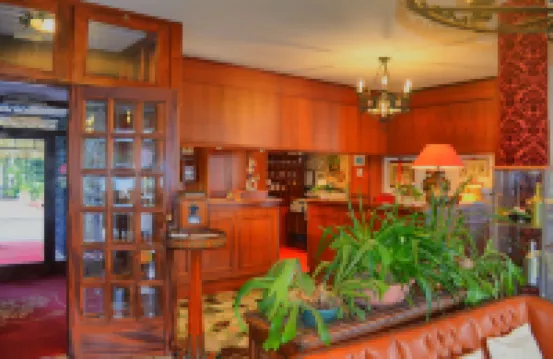 Hotel Restaurant La Riserva di Castel D'Appio - Charme & Relax