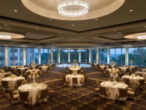 InterContinental Hotels SAINT PAUL RIVERFRONT by IHG Hotels in Saint Paul