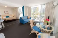 Santa Anne by the Sea Hotels in Broadbeach