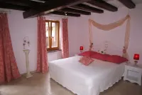 Les Gites des Templiers Hotels in Ribeauvillé
