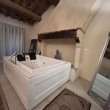 Allegra Toscana - Affittacamere Guest House