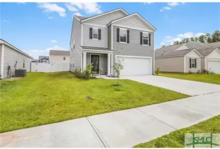 Madisyn’s Manor - Luxe Comfort + StylePet Friendly & Amazing Pools