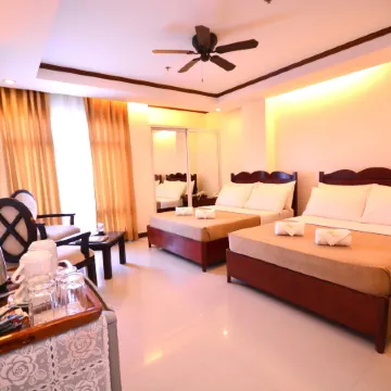 Ipil Suites Puerto Princesa