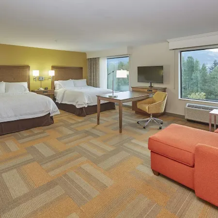 Hampton Inn &  Suites Hood River
