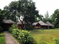Payam Cottage Resort Hotels in Ko Phayam