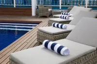 Tete Ferry Sun - Pools