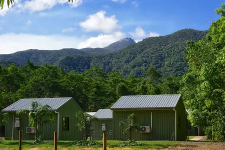 丹特里峯生態住宿山林小屋