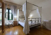 Castello Villa Daphnes - Private Pool & Whirlpool