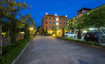 I-Home Residence and Hotel