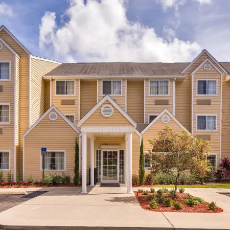 Microtel Inn & Suites by Wyndham Leesburg/Mt Dora
