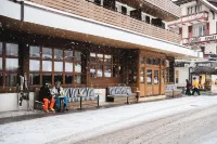 Braunbär Hotel & Spa - Former Alpine Sunstar Hotel Hôtels à : Wengen