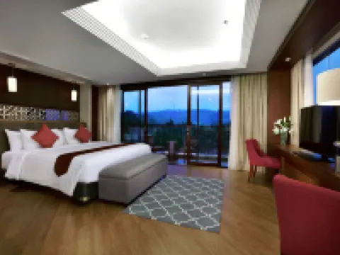 Aston Sentul Lake Resort & Conference Center Hotels in Babakan Madang