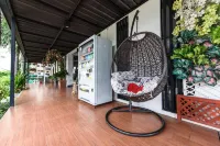 Grand Esie Service Apartment Hotels in Amphoe Pluak Daeng
