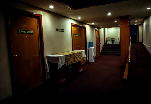 데이즈 호텔 따가이따이