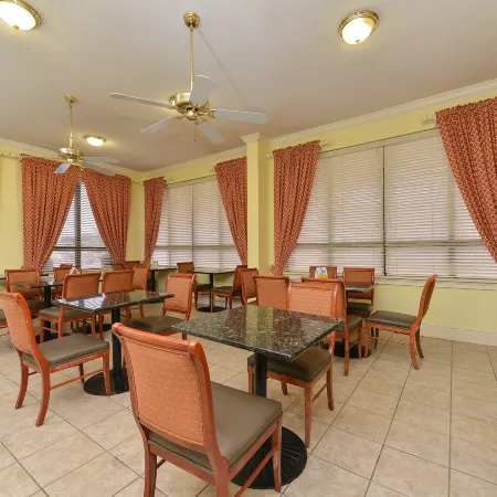 Quality Inn at the Mall - Valdosta