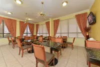 Quality Inn at the Mall - Valdosta - 2-Star