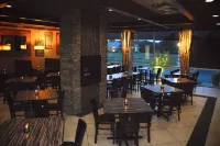 Unique Suites Hotel - breakfast