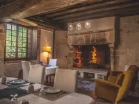 Le Petit Nançay Hotels in Reboursin
