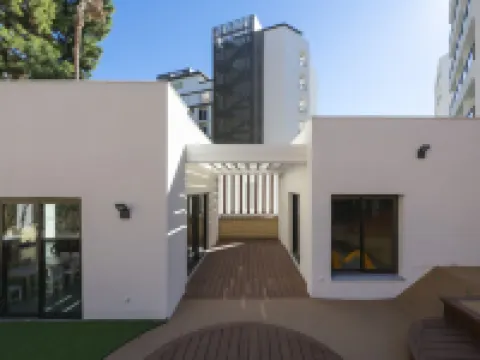 ホテル フエルテ マルベーリャ マルベーリャのホテル