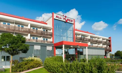 All in Red Thermenhotel
