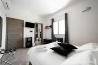 5 Elementi Hotels in Porto Empedocle