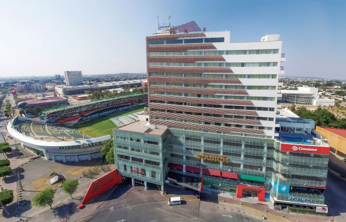 Hotel Stadium